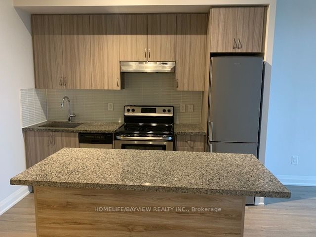 8763 Bayview Ave, #505