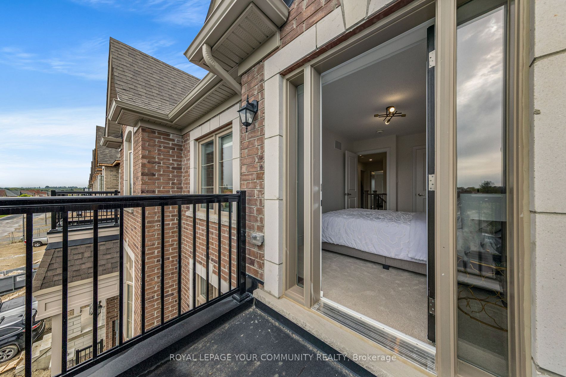 299 Swan Park Rd