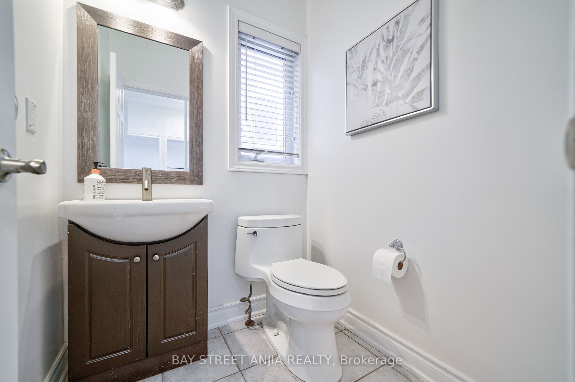 56 Loredana Crt