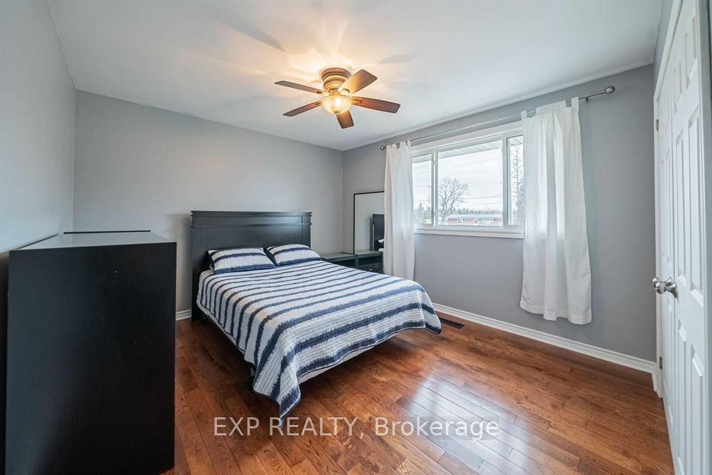 665 Simcoe Road