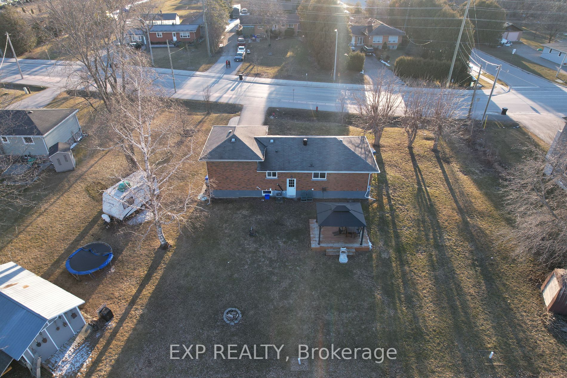 665 Simcoe Road
