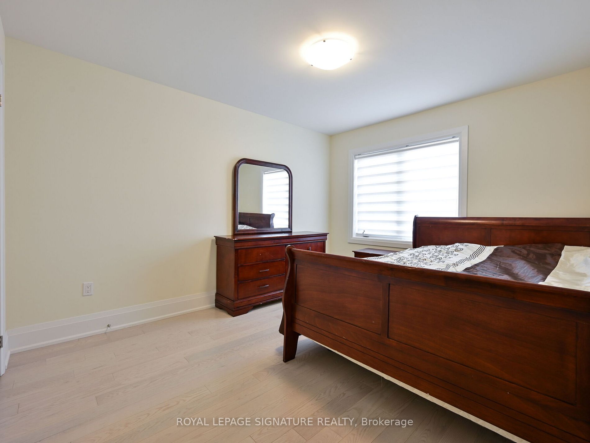 110 Ferraigine Crescent