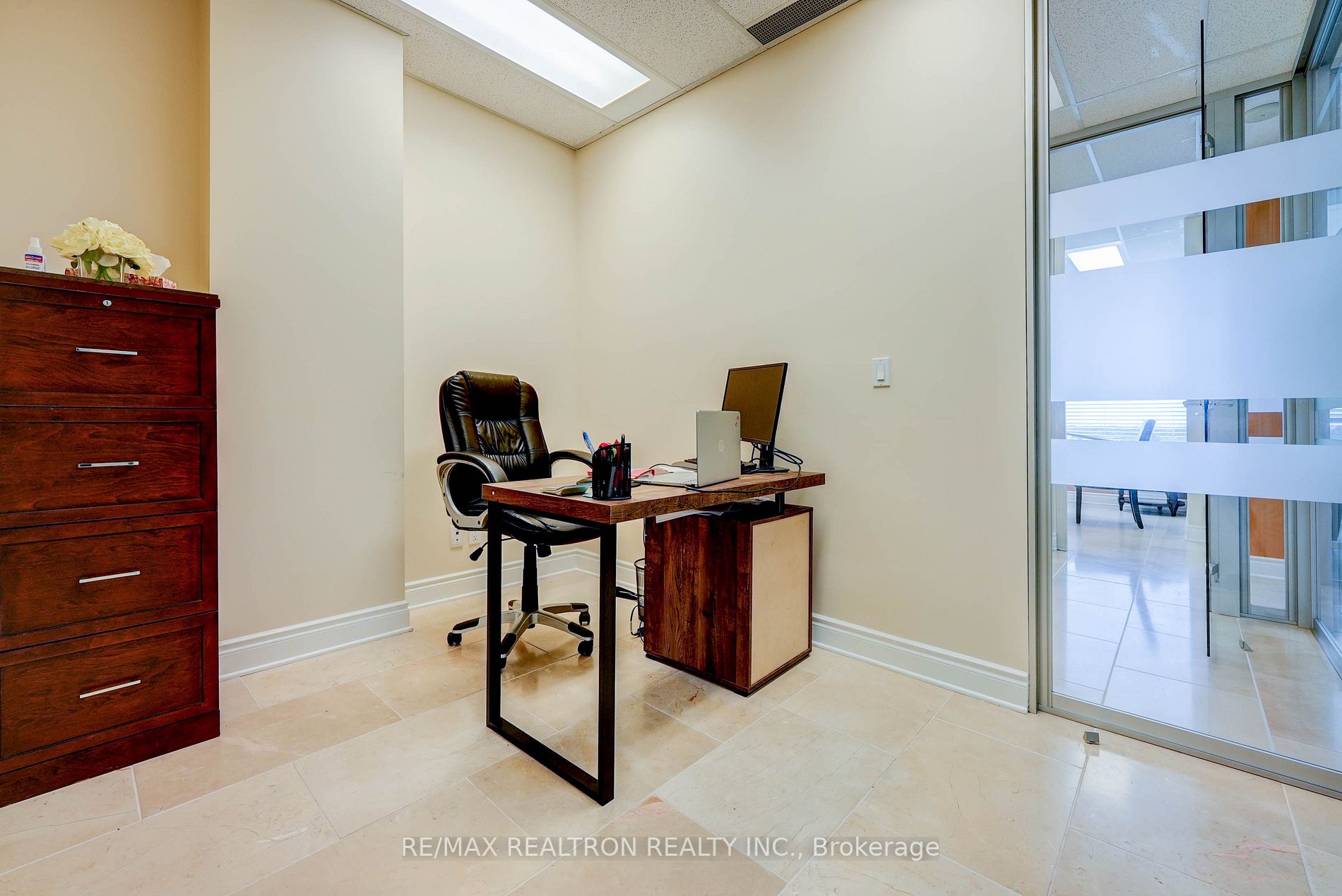 7191 Yonge St, #510