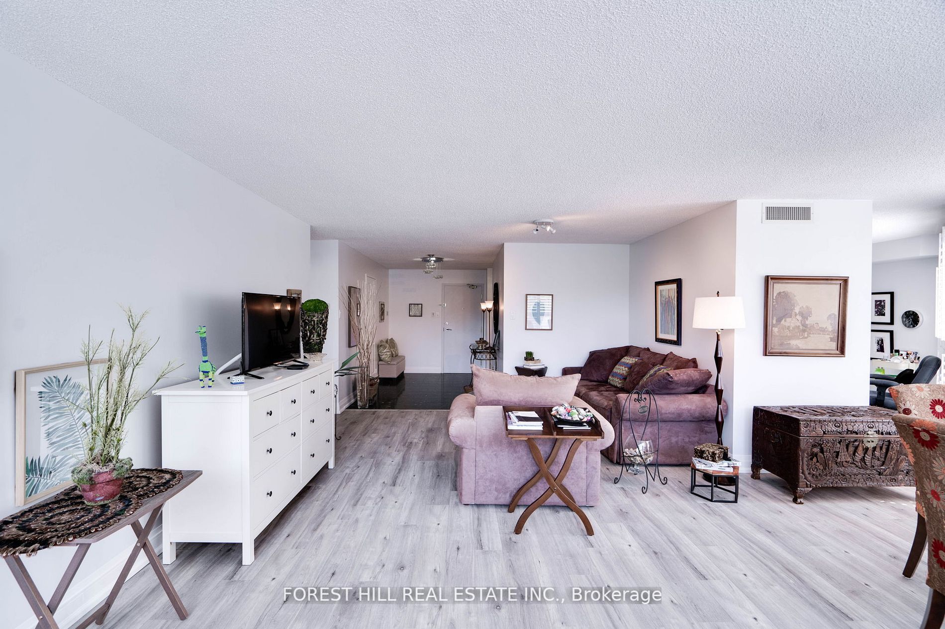1 Clark Ave, #501
