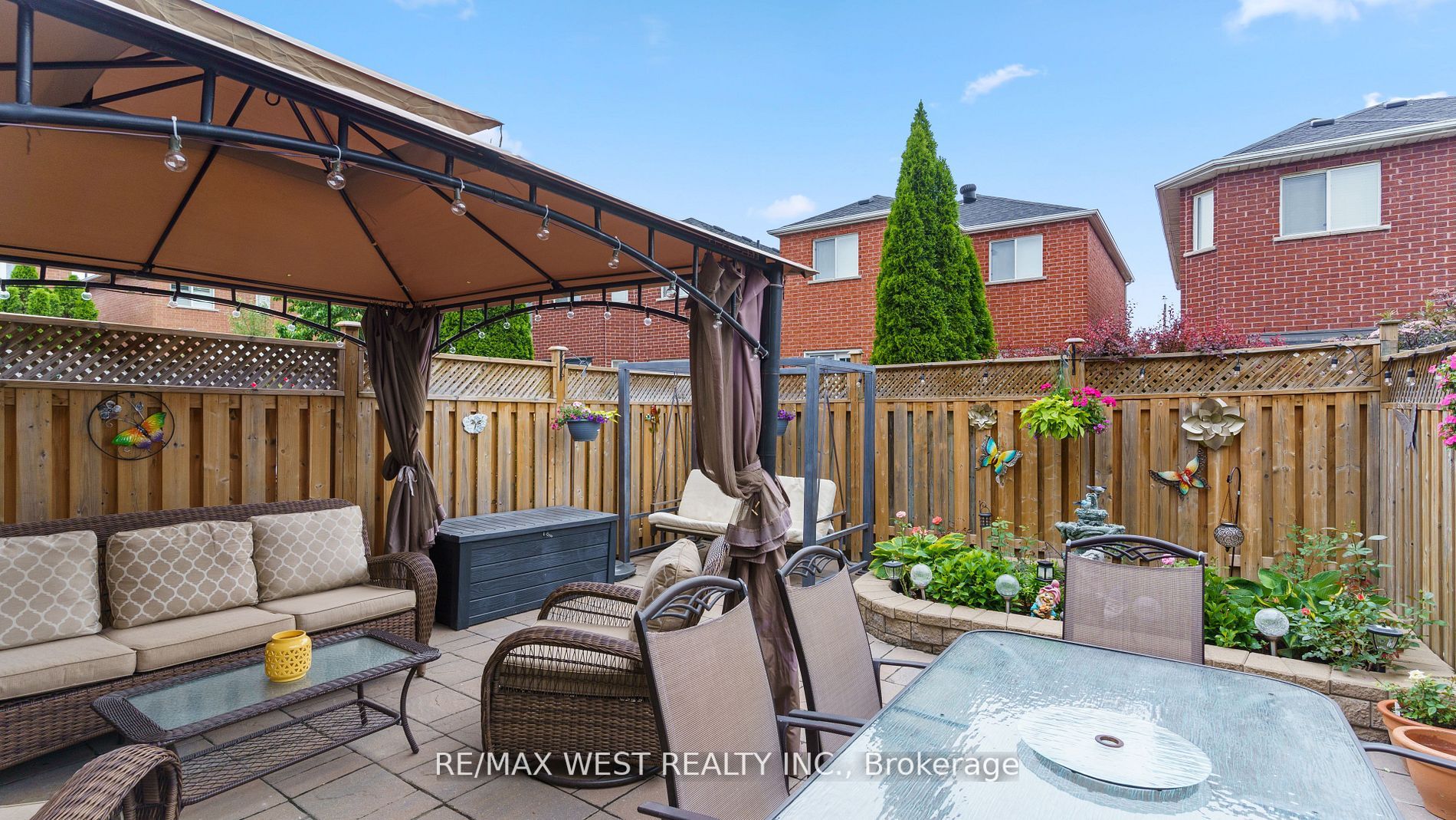 16 Piazza Cres