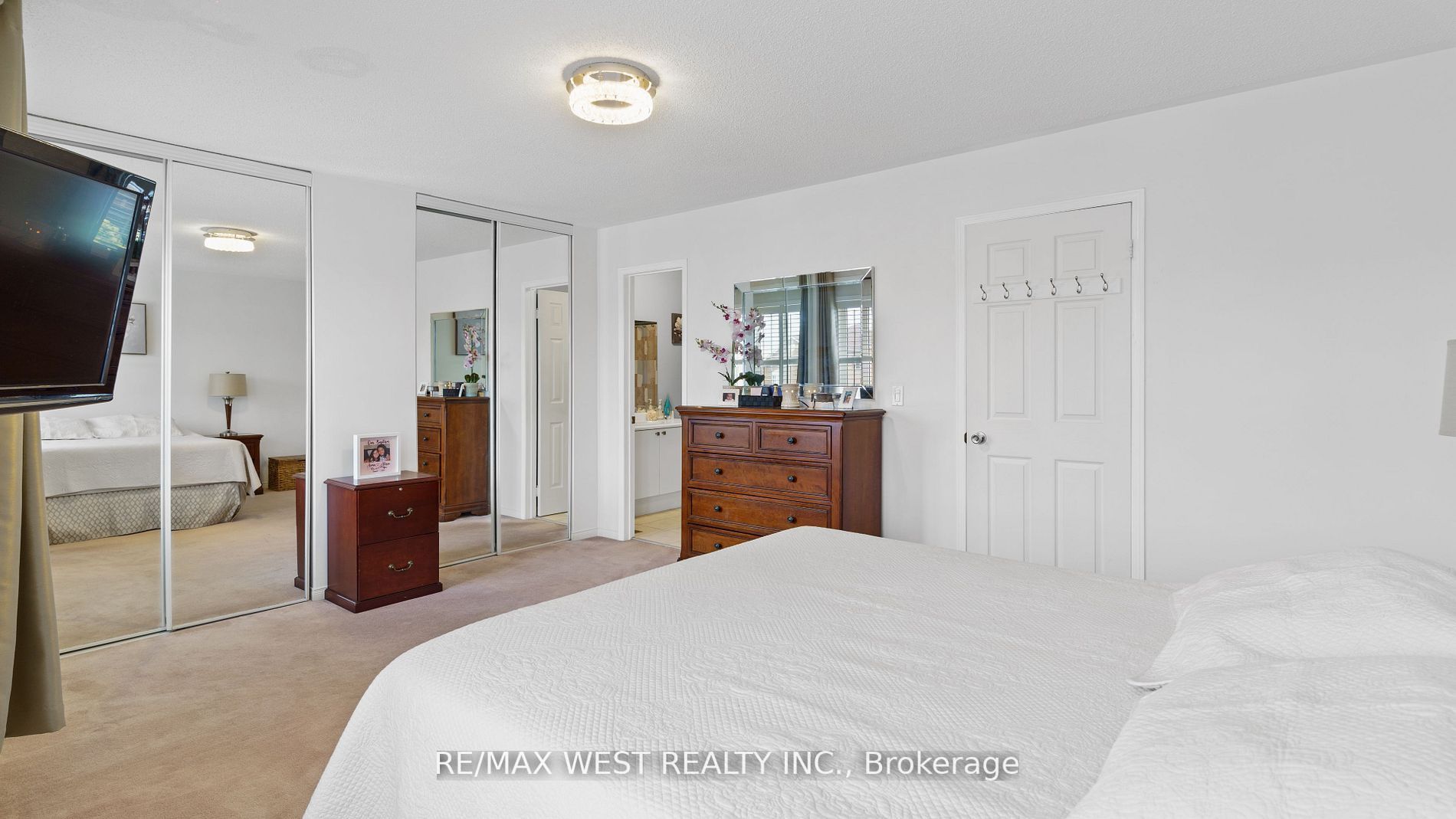 16 Piazza Cres