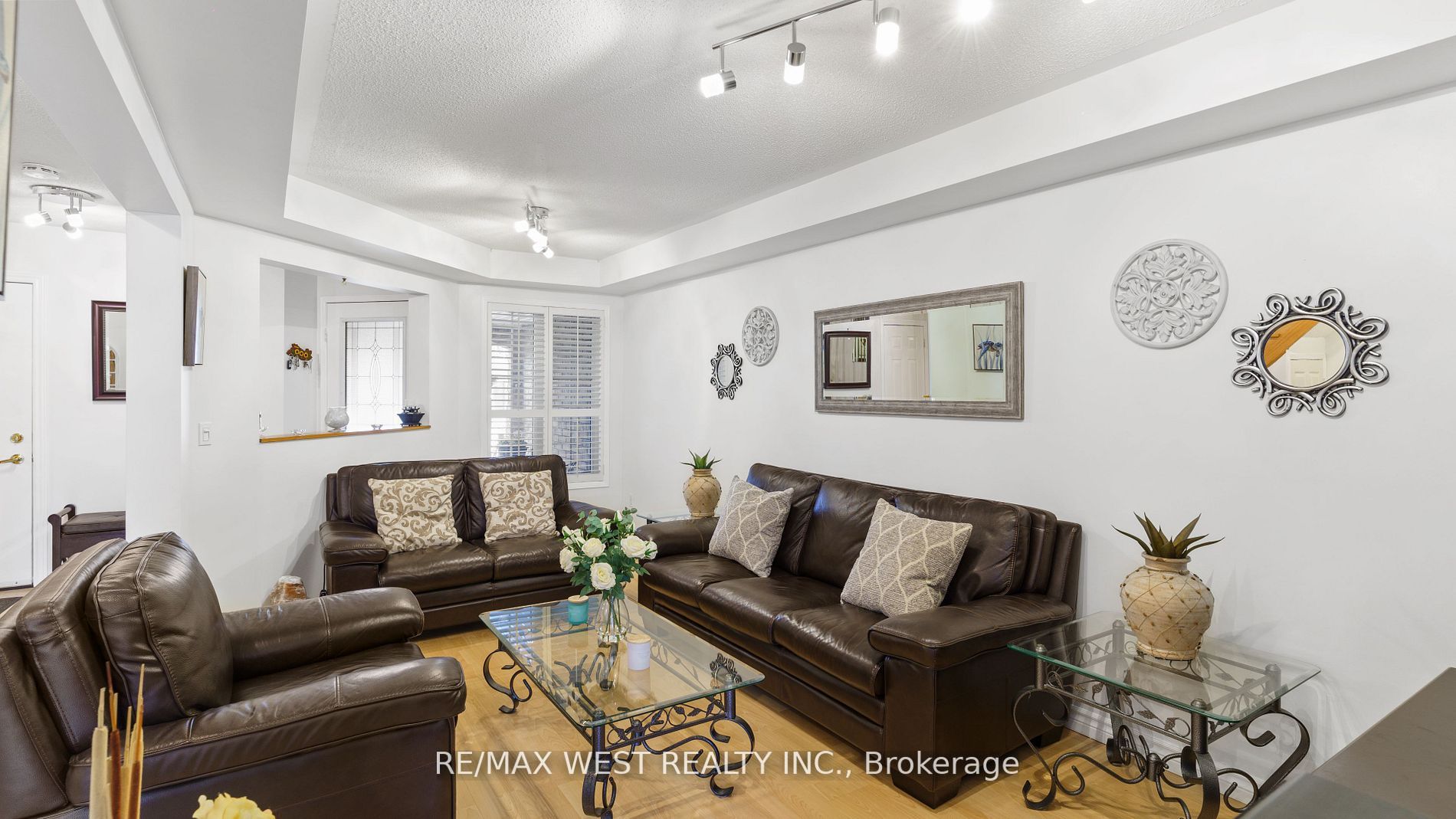 16 Piazza Cres