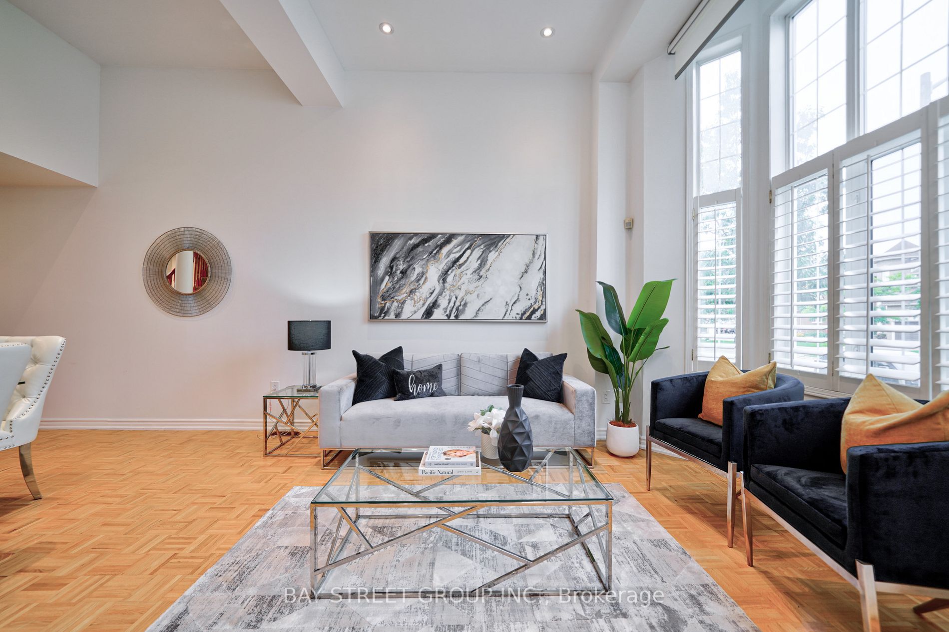 239 Shirley Dr