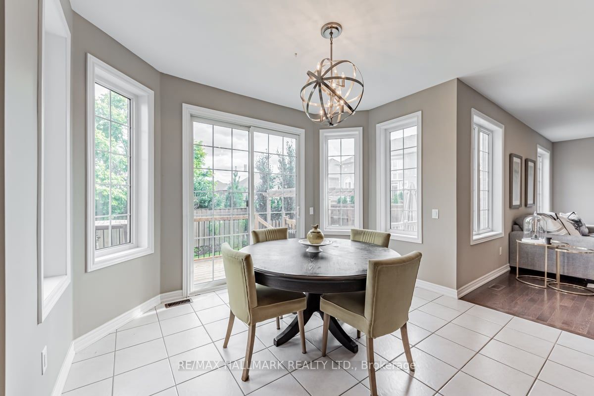 92 Glenheron Crescent