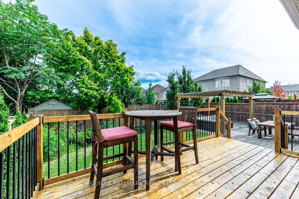 92 Glenheron Crescent