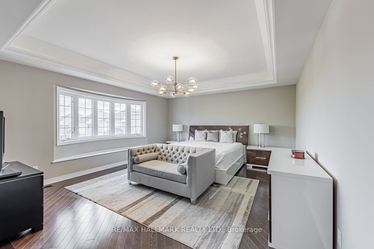 92 Glenheron Crescent