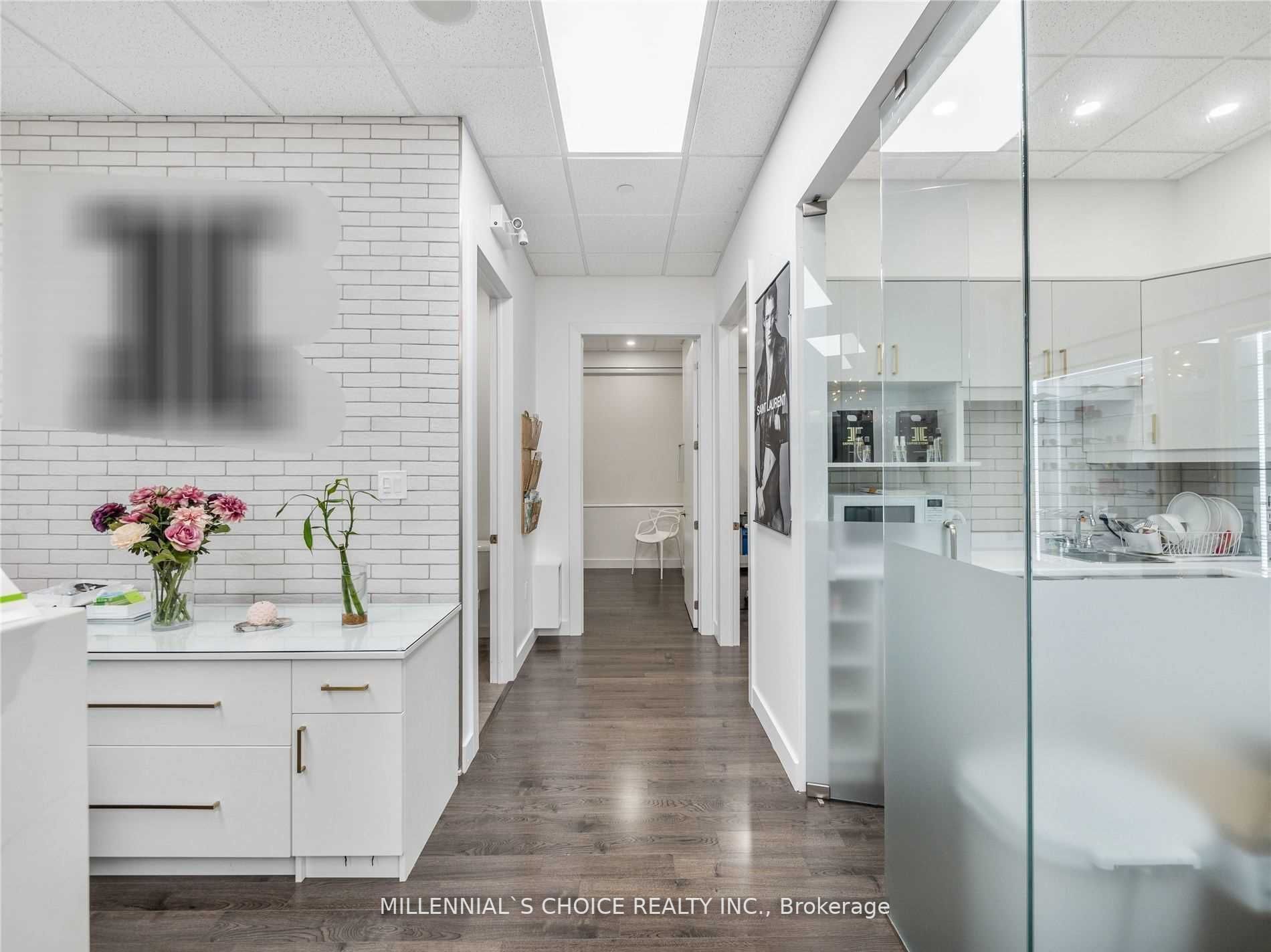 7777 Weston Rd, #208
