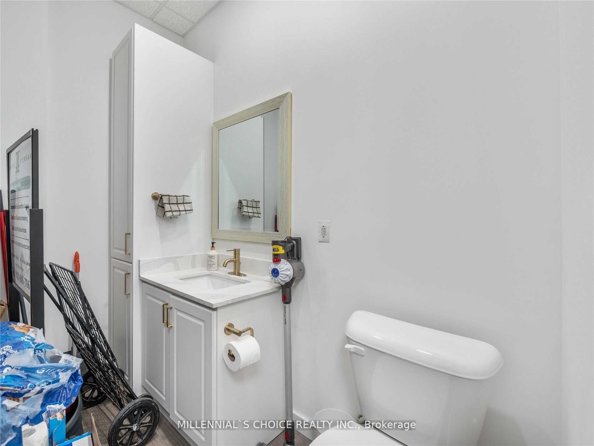7777 Weston Rd, #208