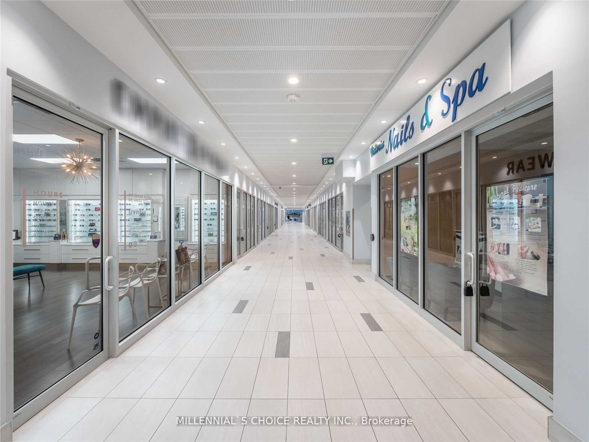 7777 Weston Rd, #208