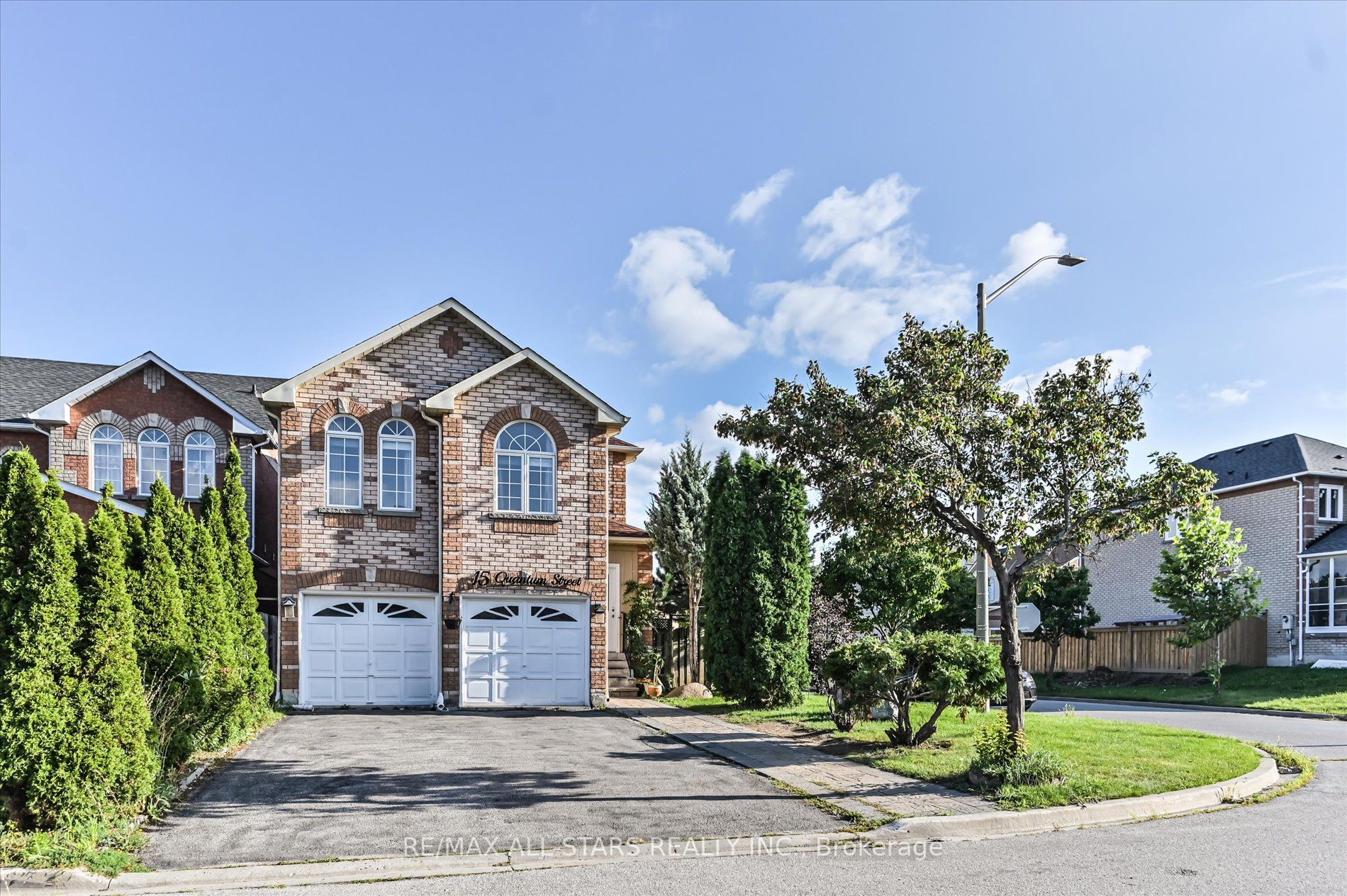 15 Quantum St
