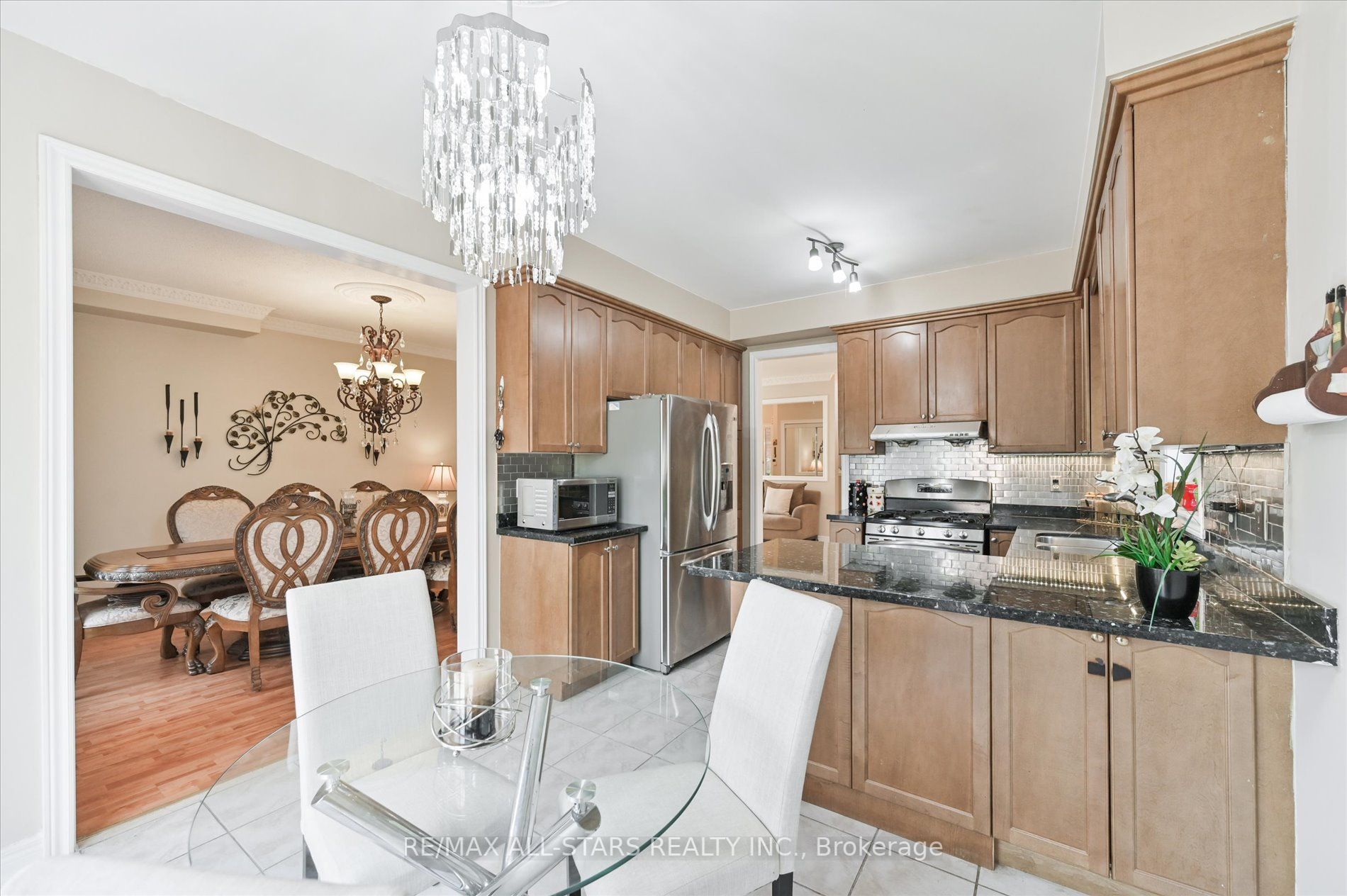 15 Quantum St