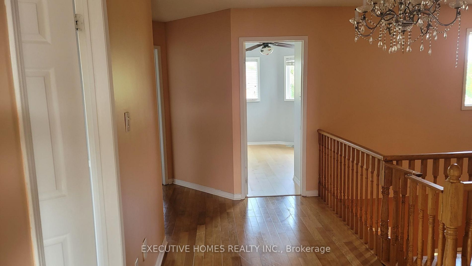 212 Hoover Park Dr