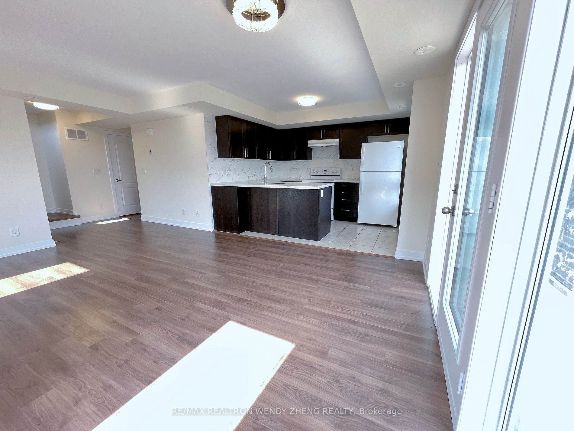11 Dunsheath Way, #1203