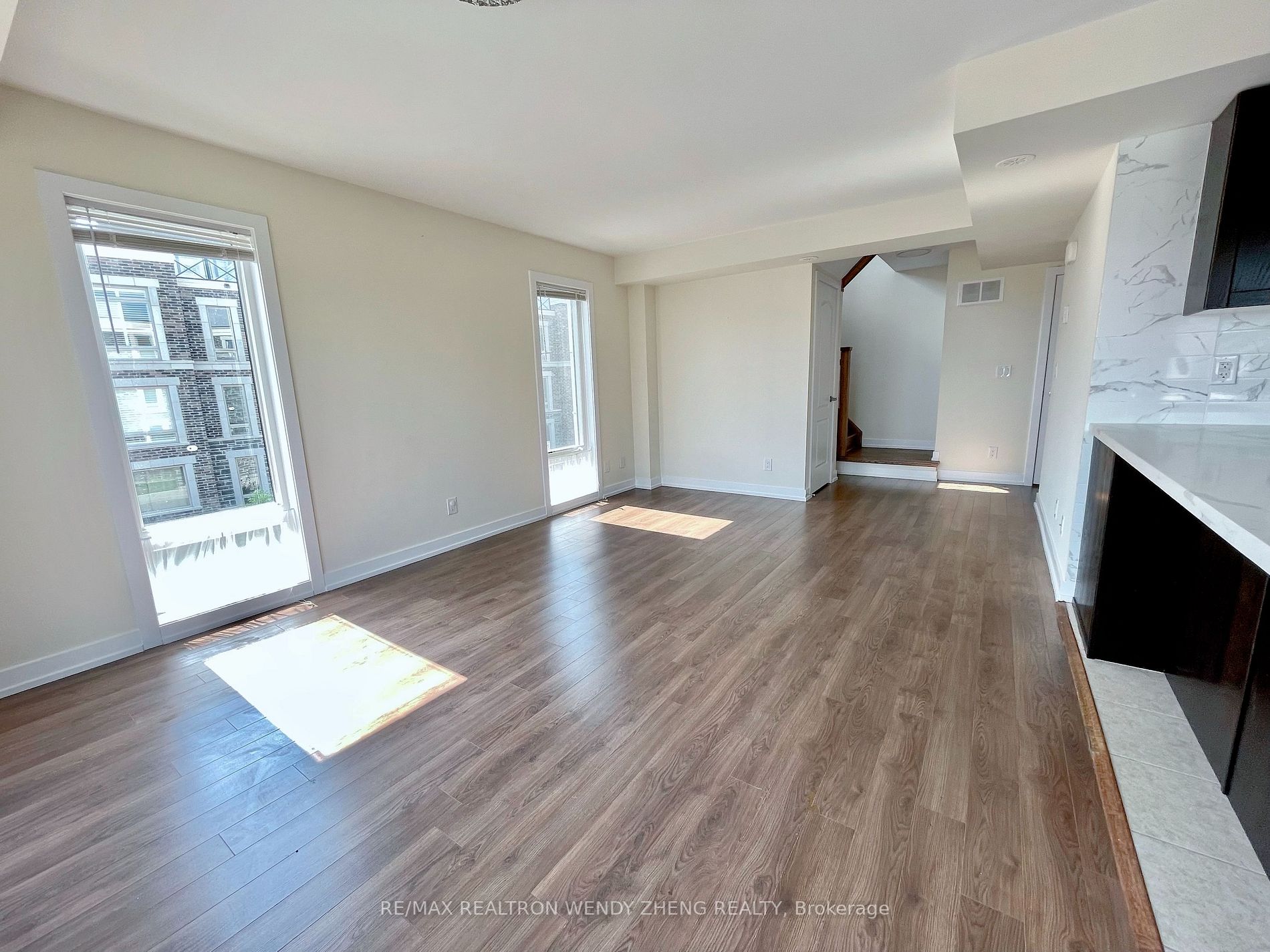 11 Dunsheath Way, #1203