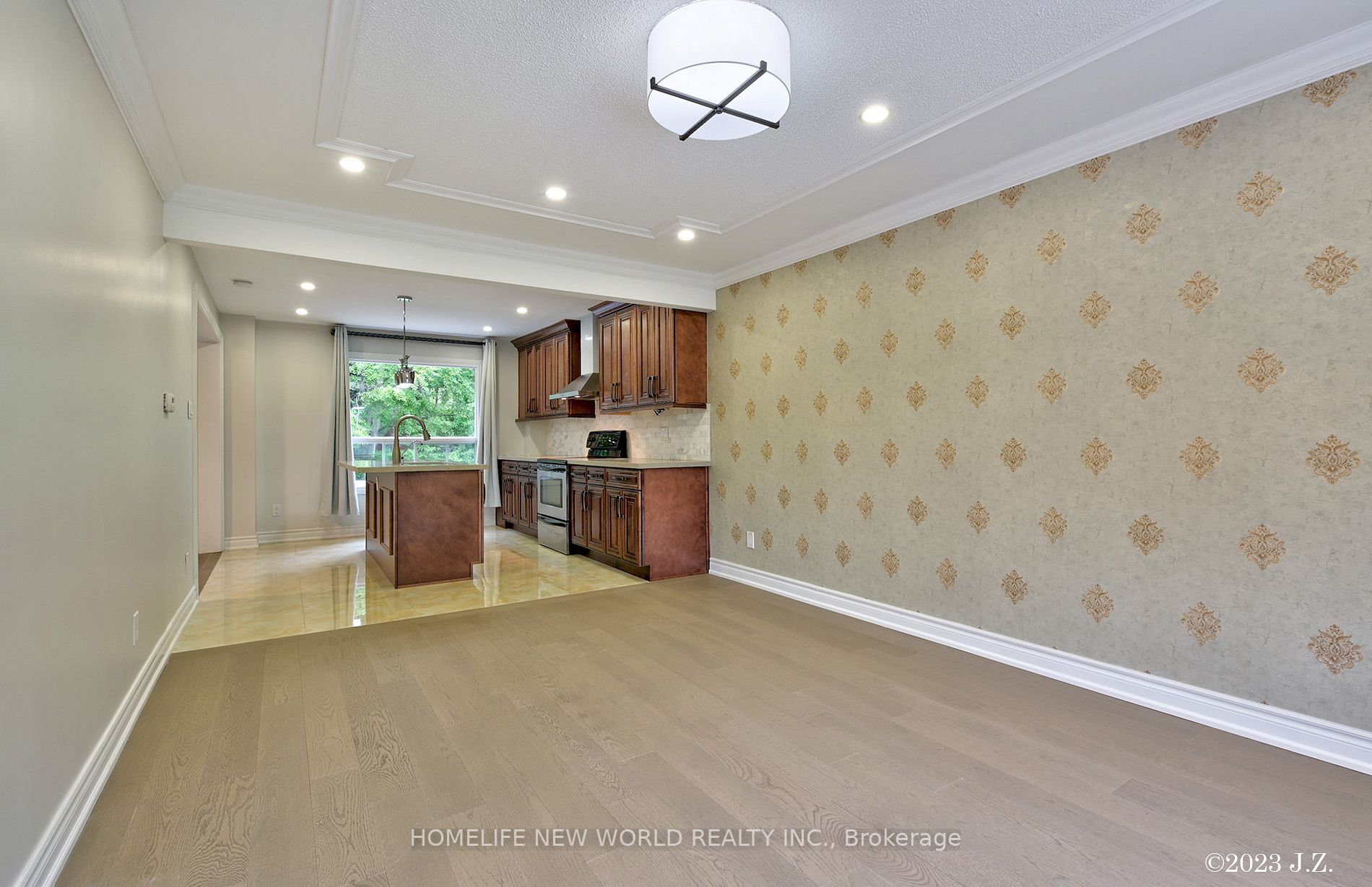 14 Testa St