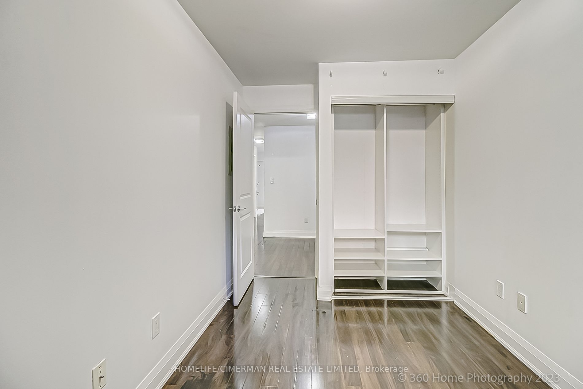 318 John Street, #123