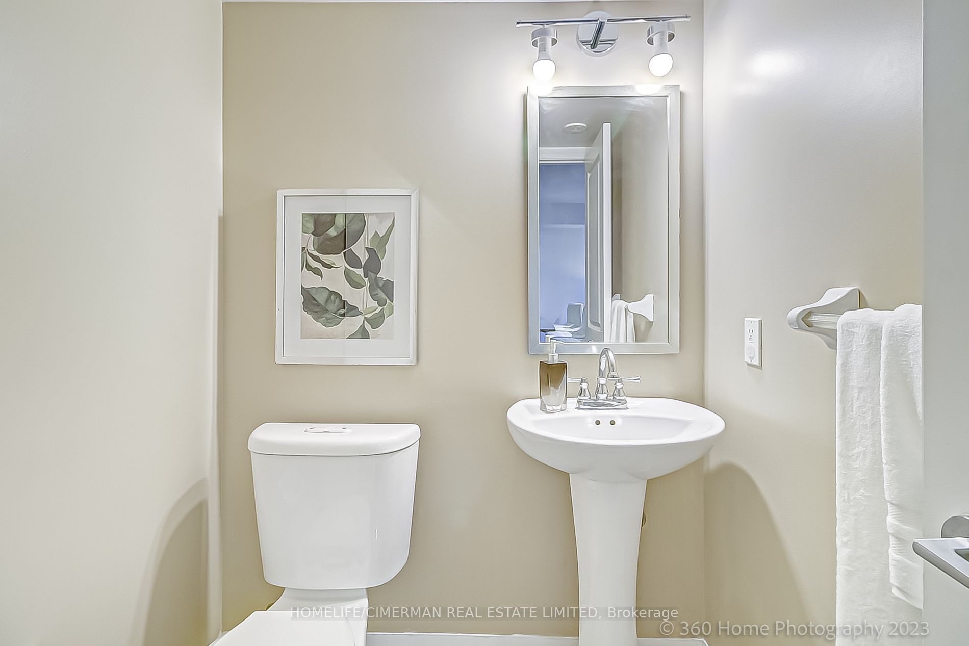 318 John Street, #123