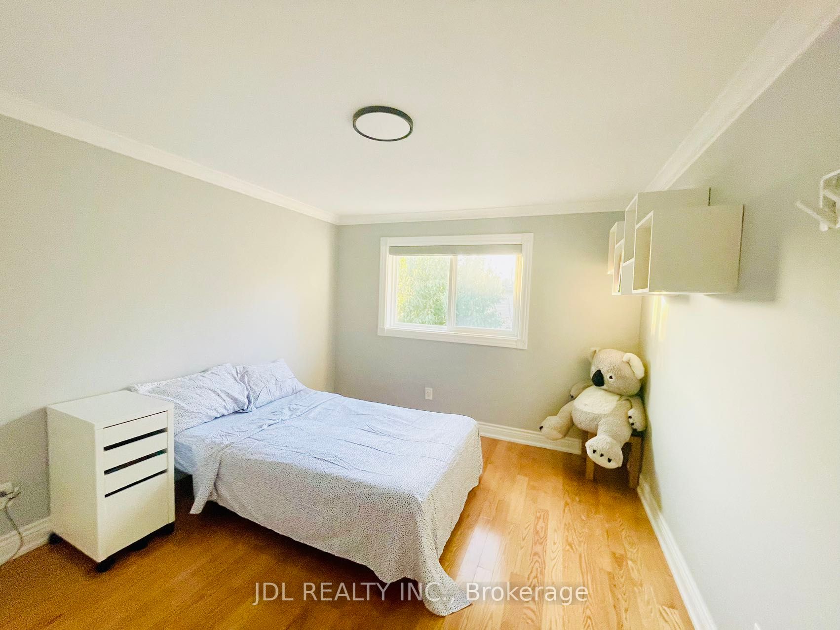 108 Nightstar Dr