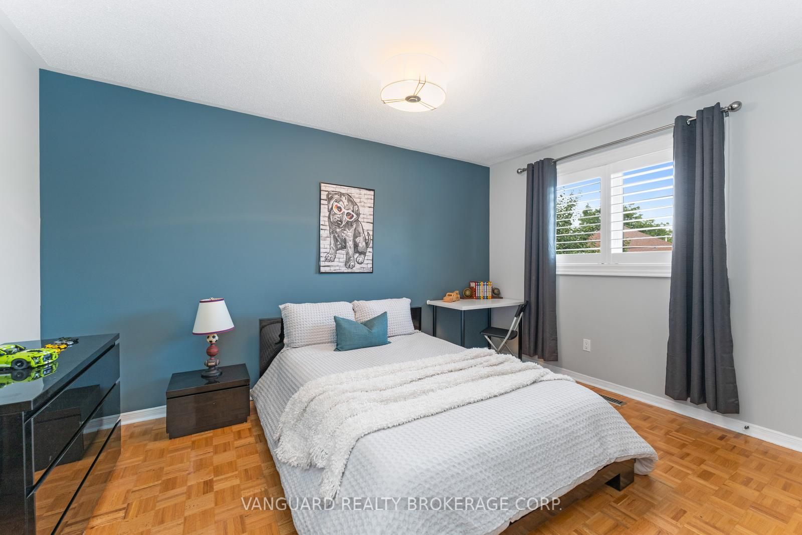 55 Governor Cres