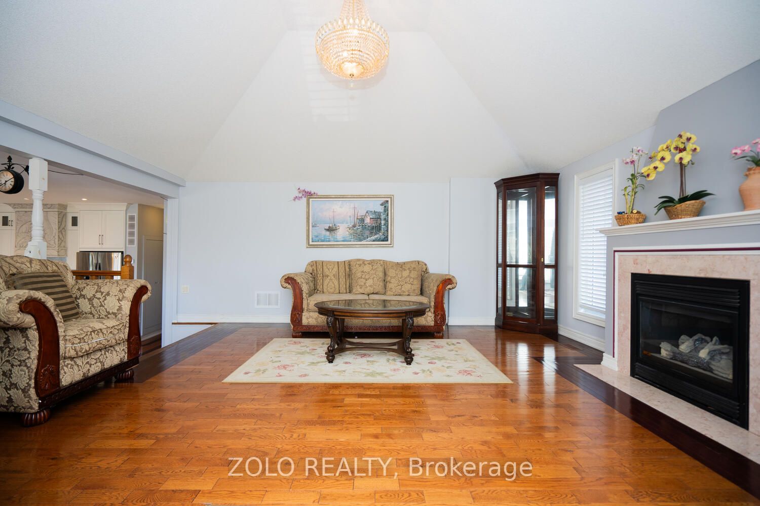 179 Rebecca St N