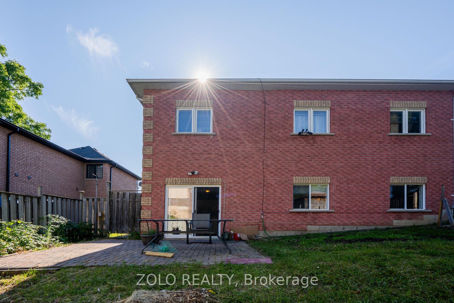 179 Rebecca St N