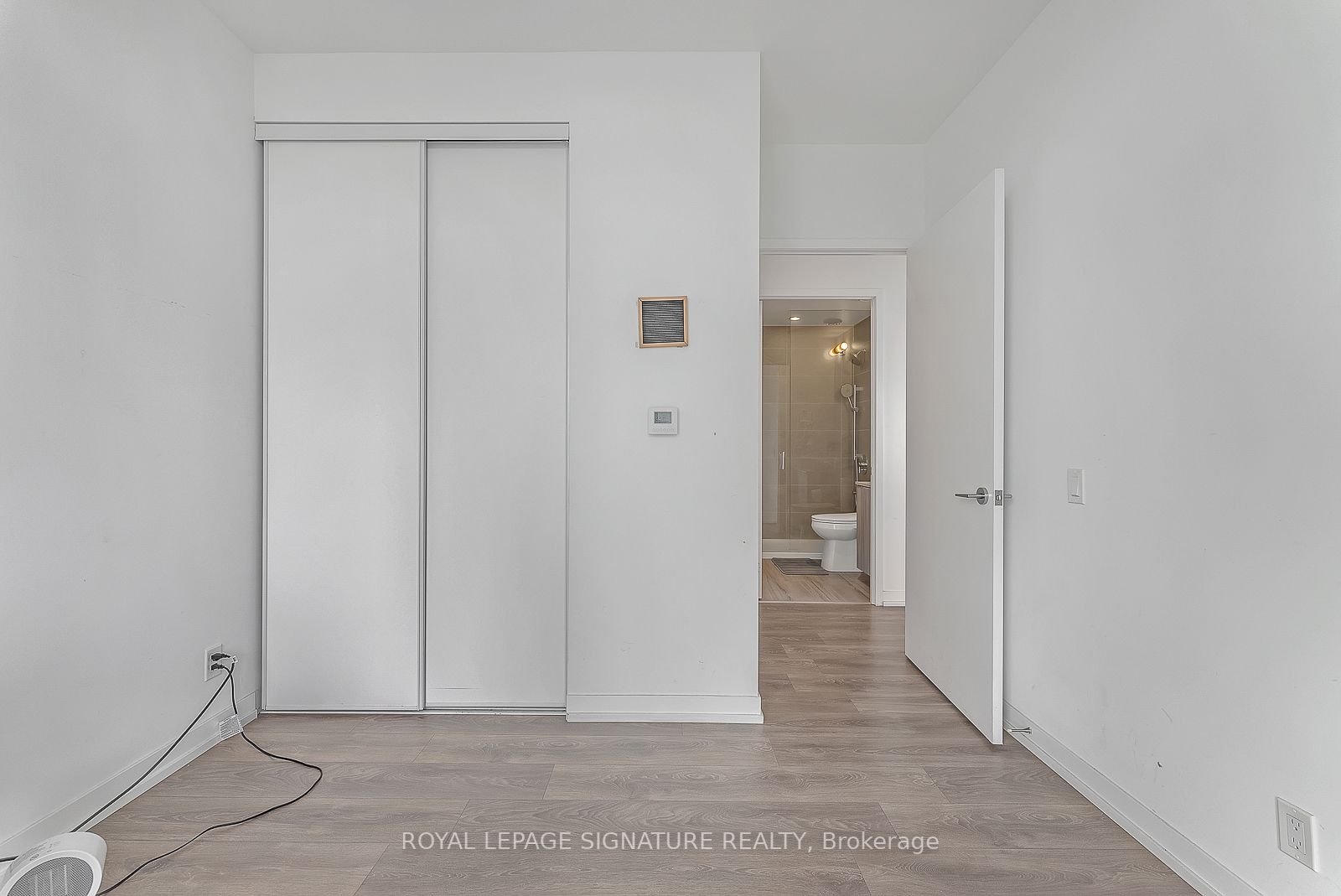 950 Portage Pkwy, #3502