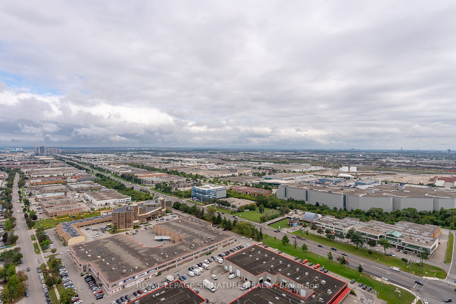 950 Portage Pkwy, #3502