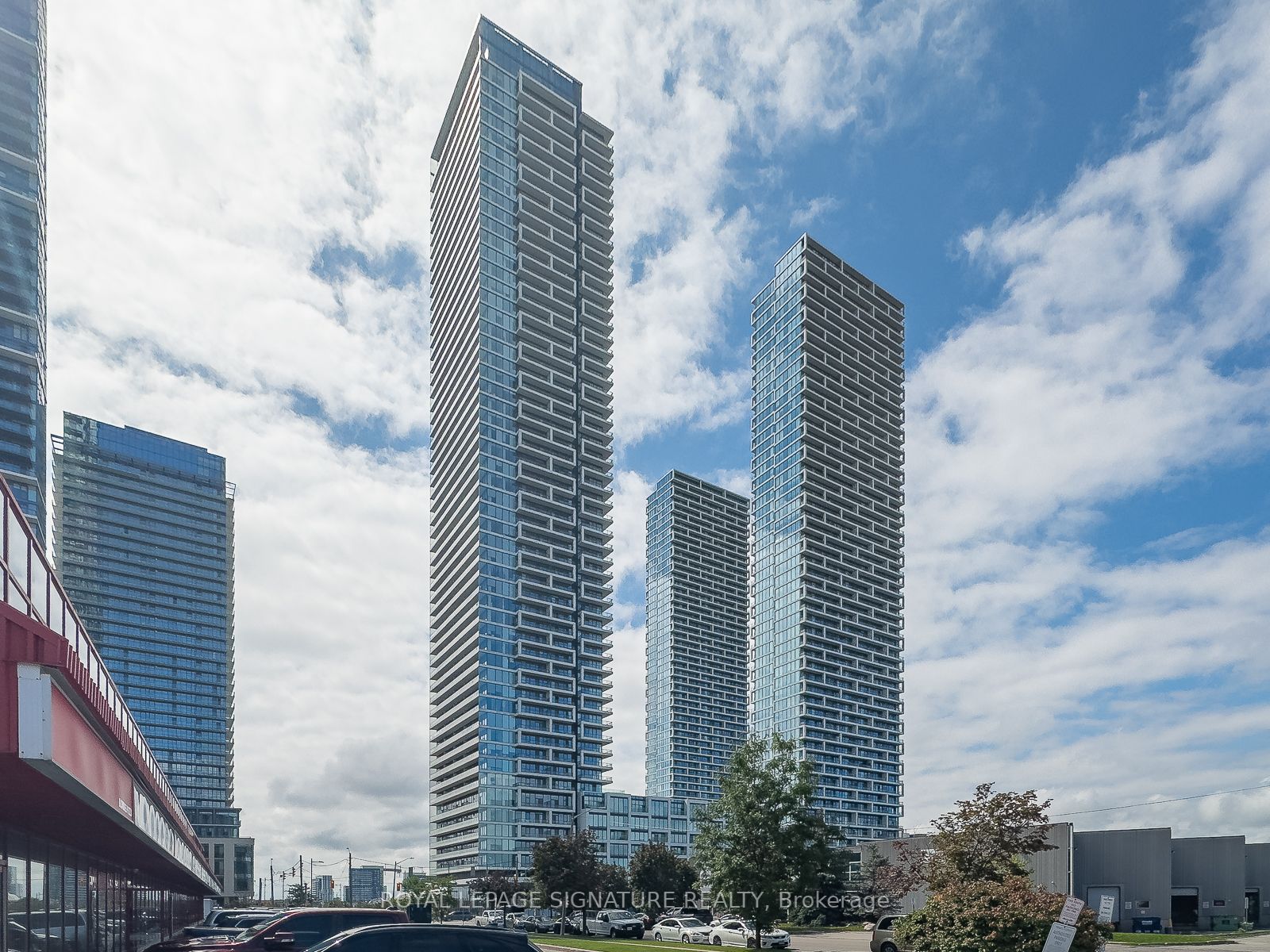 950 Portage Pkwy, #3502