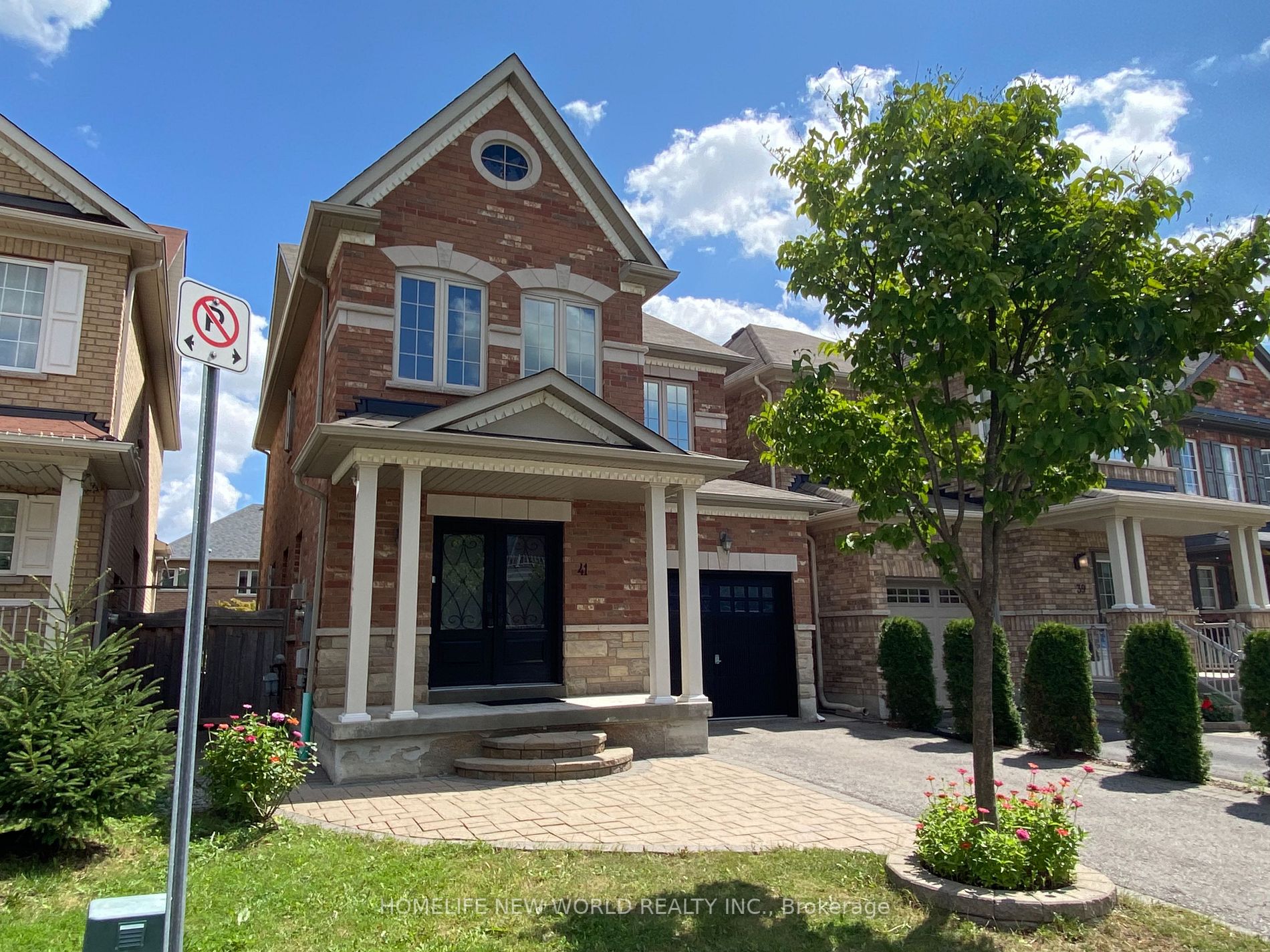 41 Ivory Silk Dr