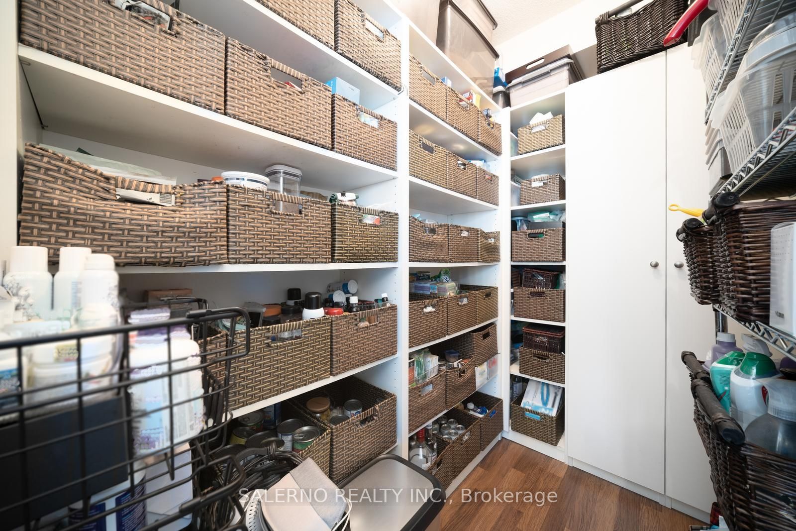 9225 Jane St, #1105