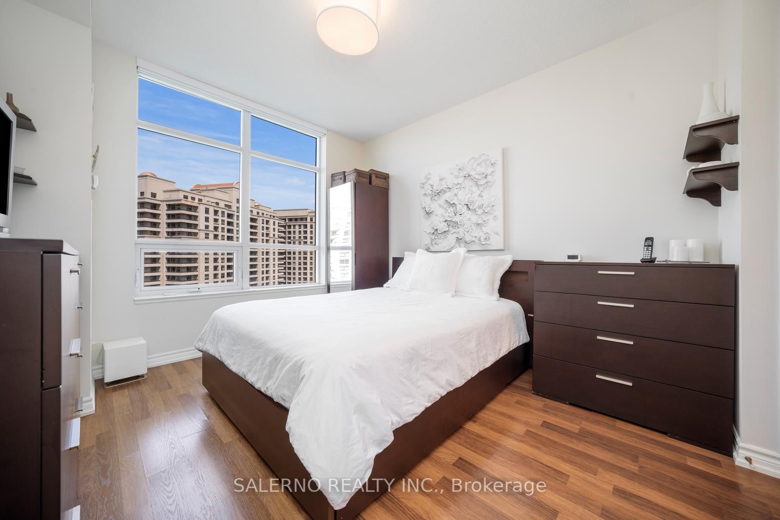 9225 Jane St, #1105