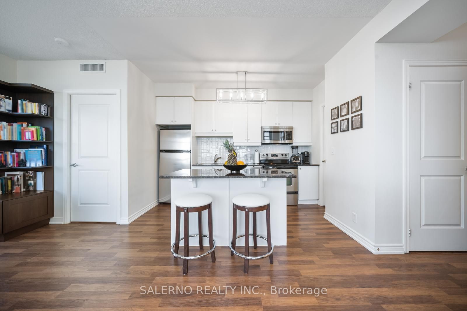 9225 Jane St, #1105