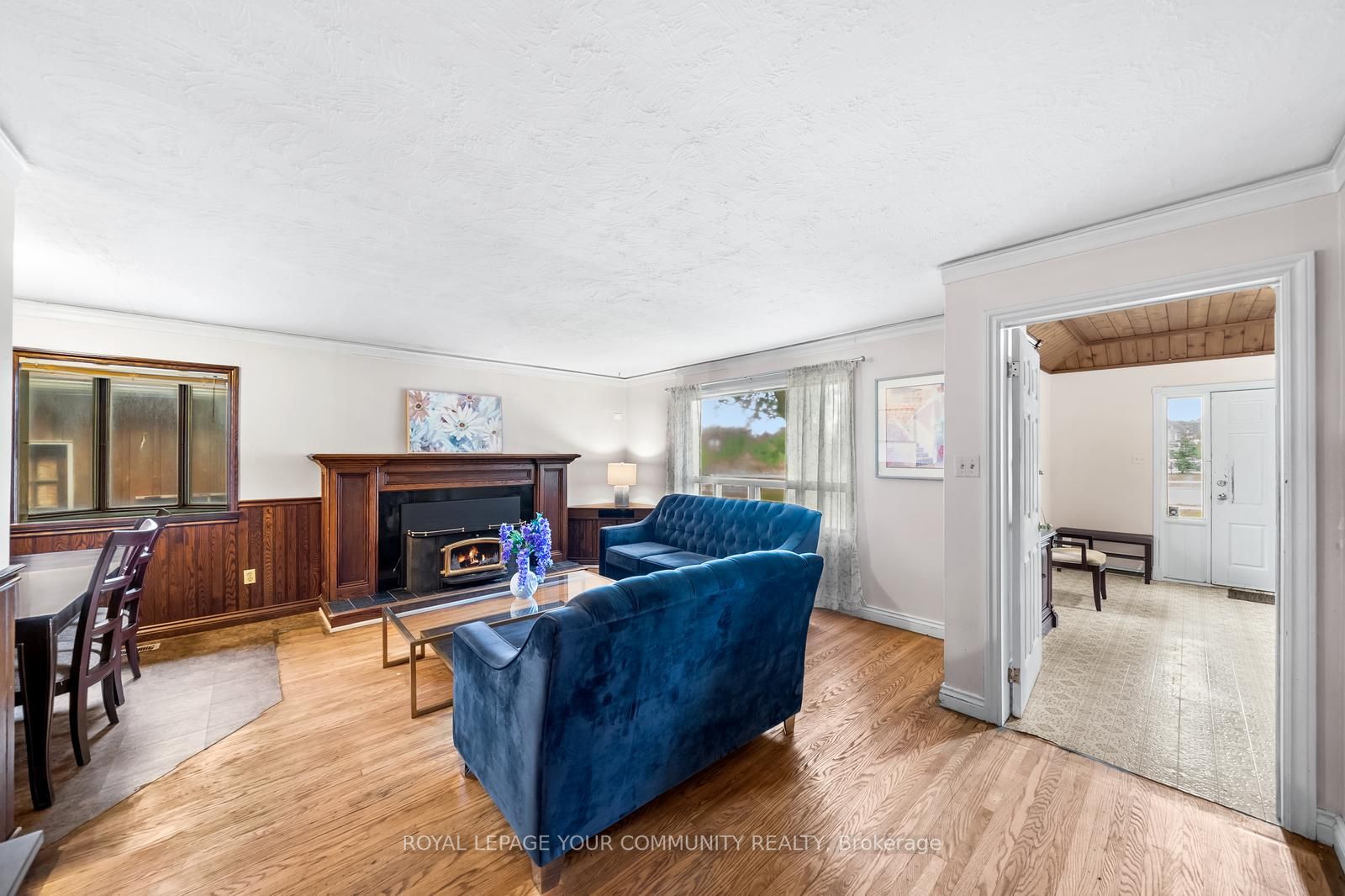 2400 King Rd
