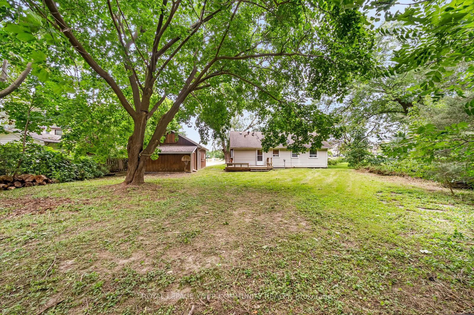 2400 King Rd