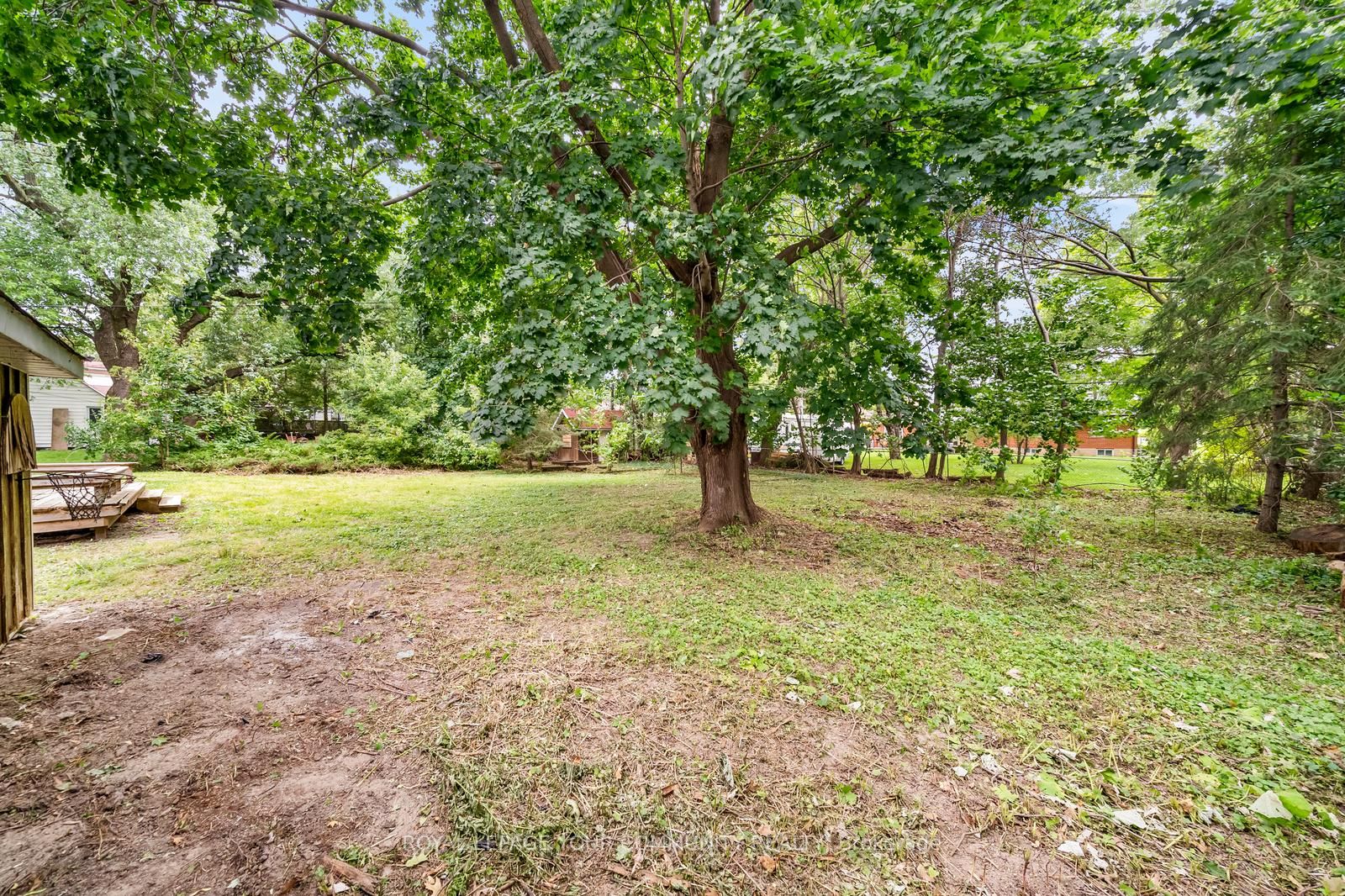 2400 King Rd