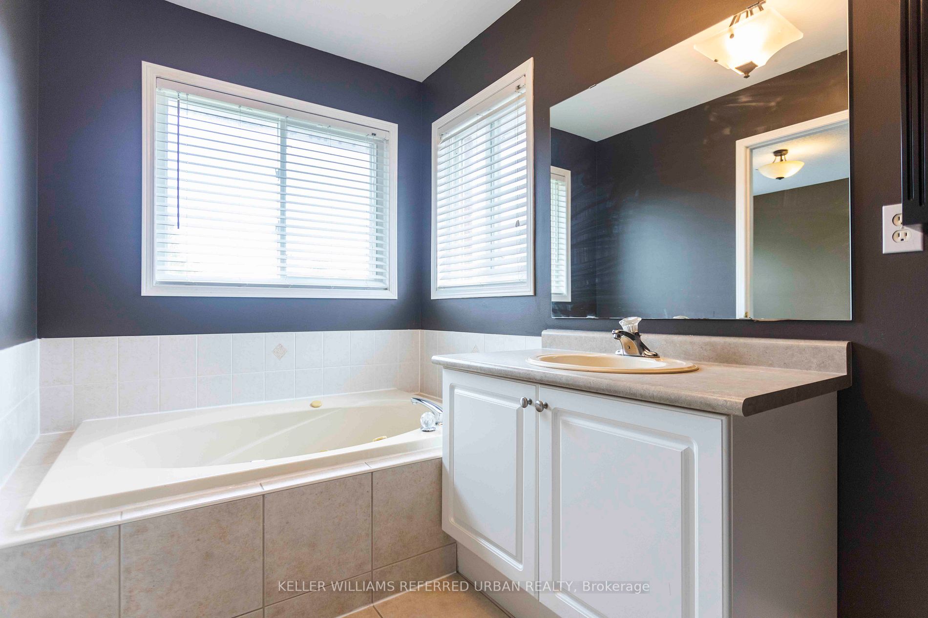 Listing N6774352 - Large Photo # 16
