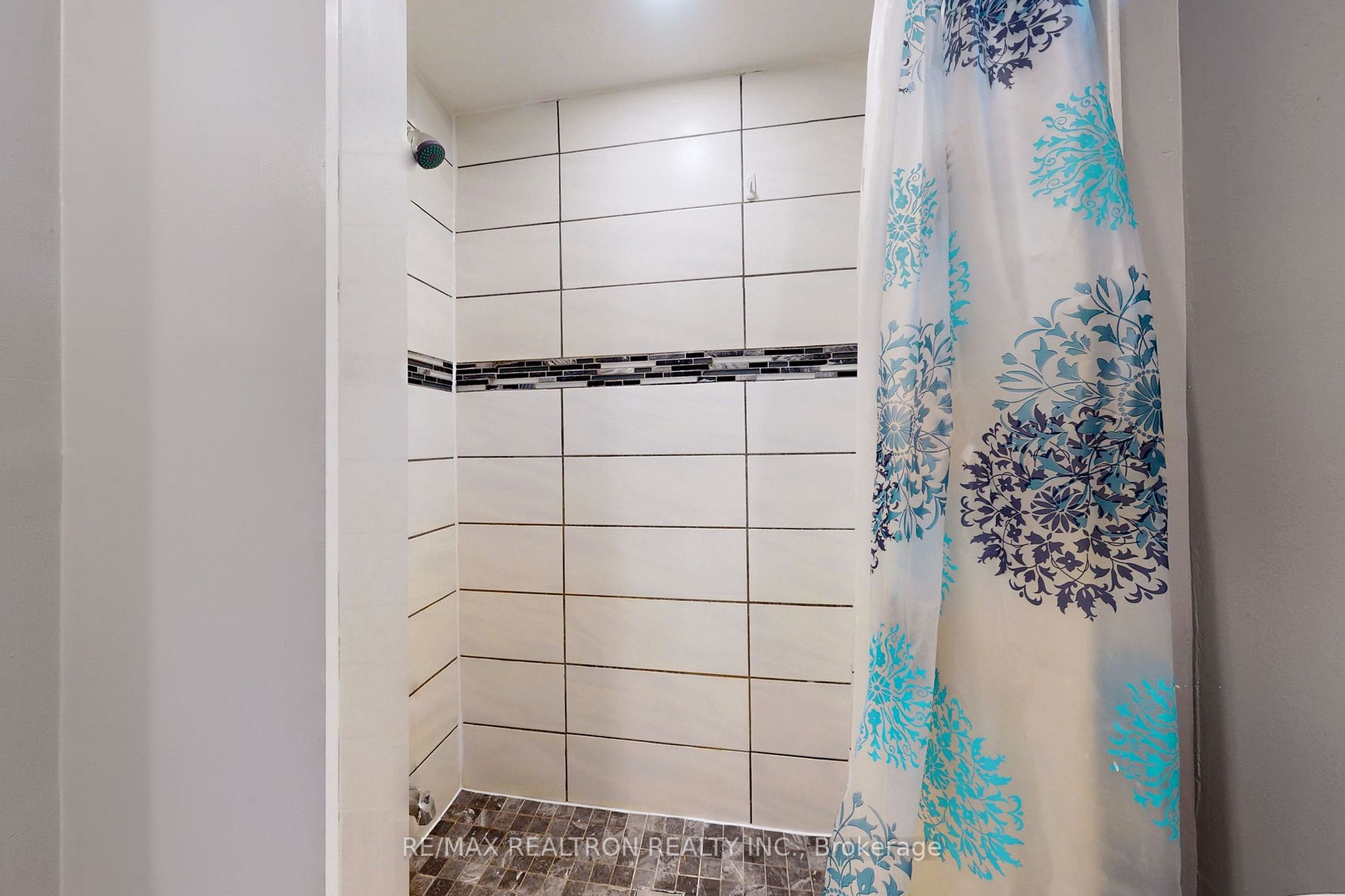 Listing N6774974 - Large Photo # 33