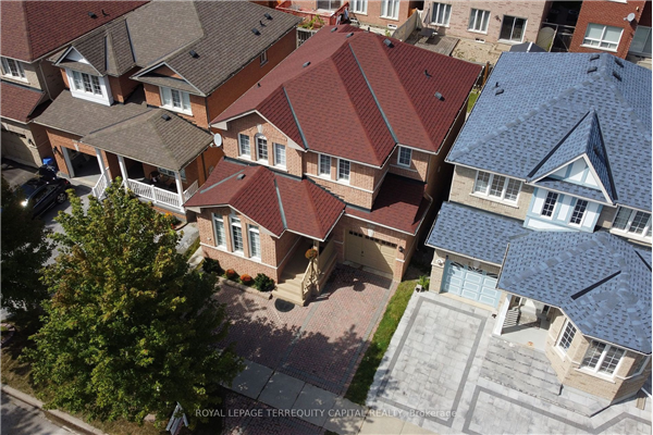 143 Lampton Cres, Markham