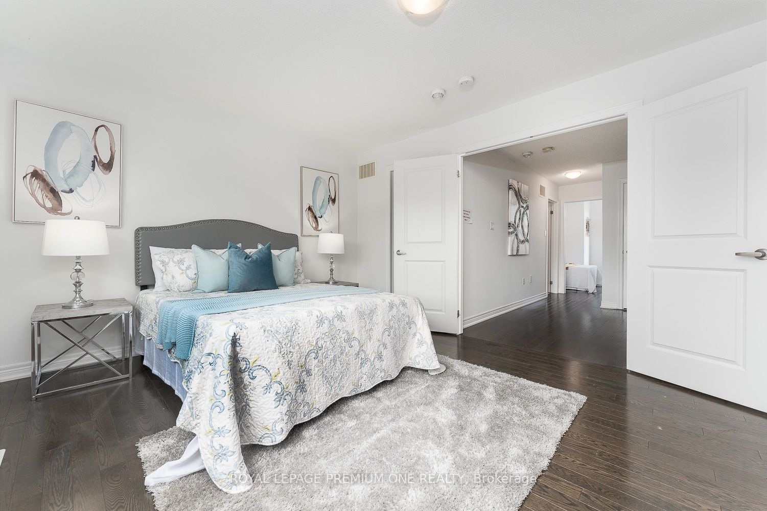 1514 Mcroberts Cres