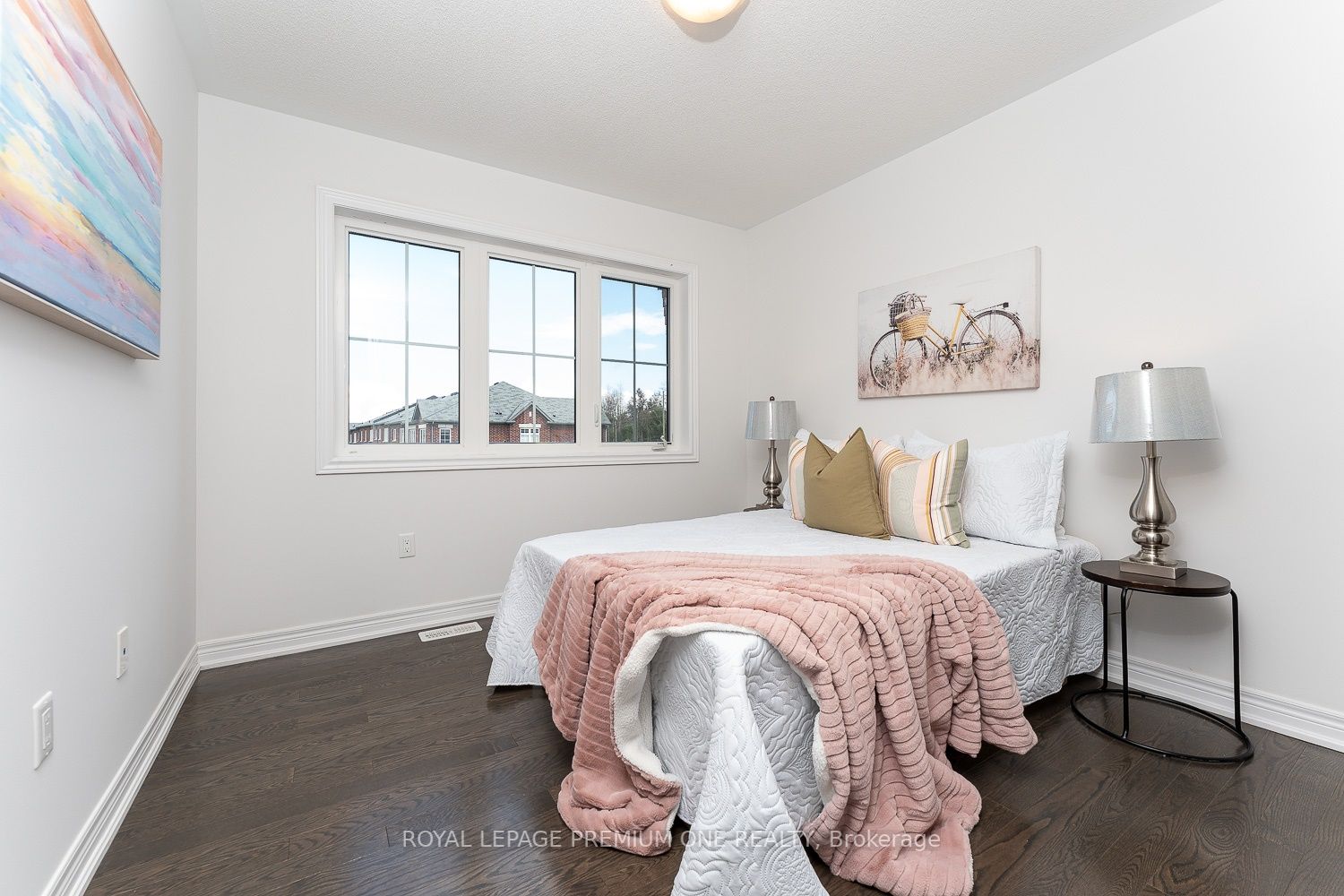 1514 Mcroberts Cres