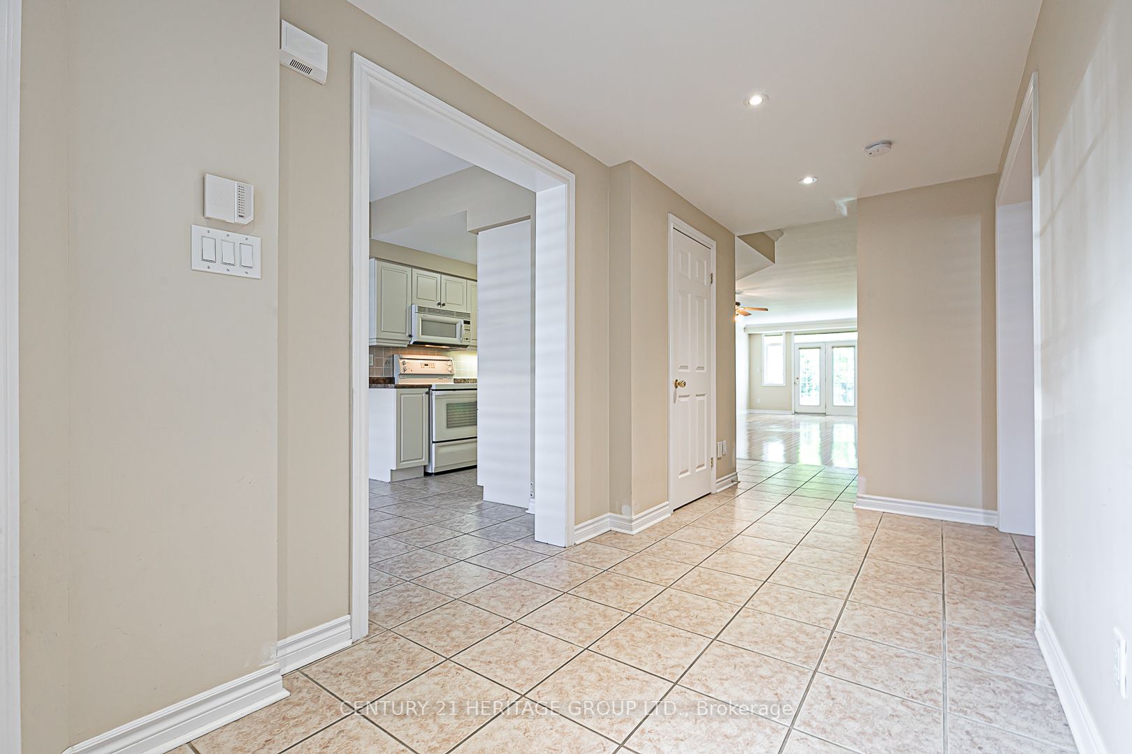 Listing N6775250 - Large Photo # 2