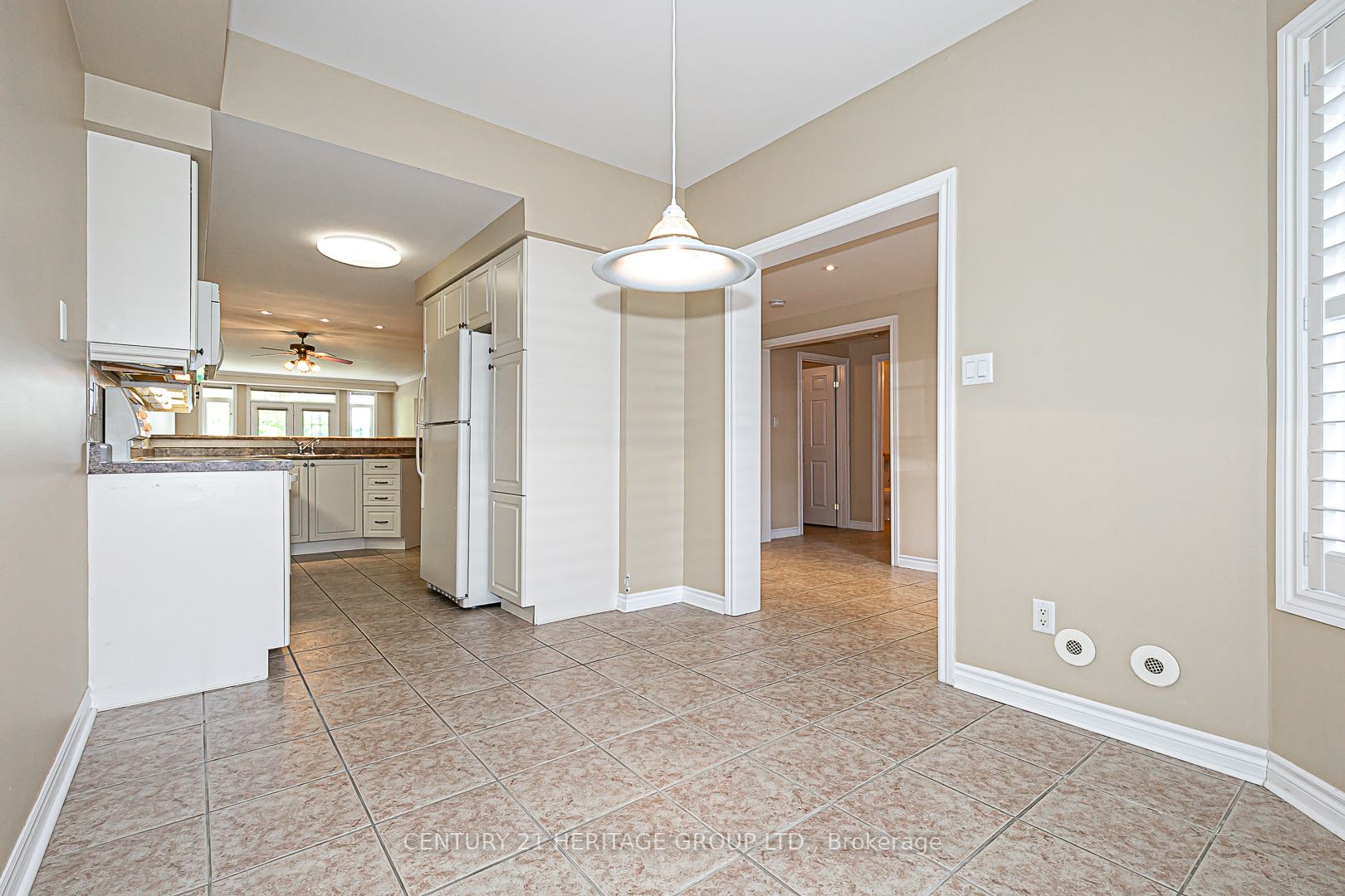 Listing N6775250 - Large Photo # 3