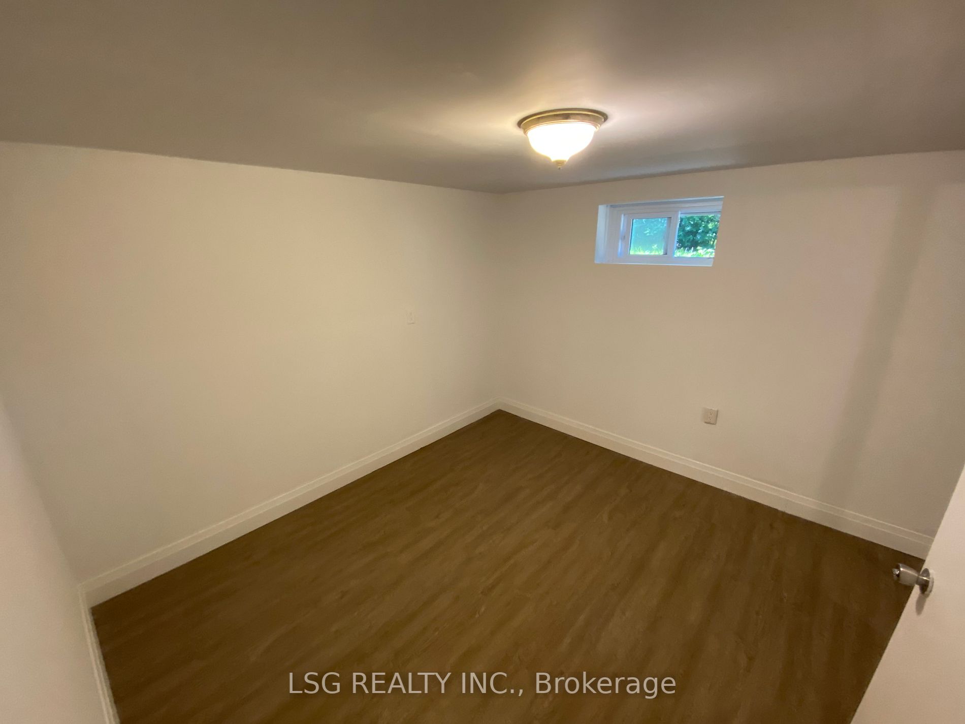Listing N6775944 - Large Photo # 12
