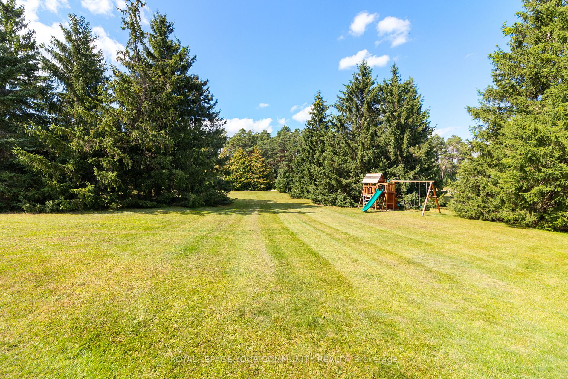 6 Silver Spring Cres