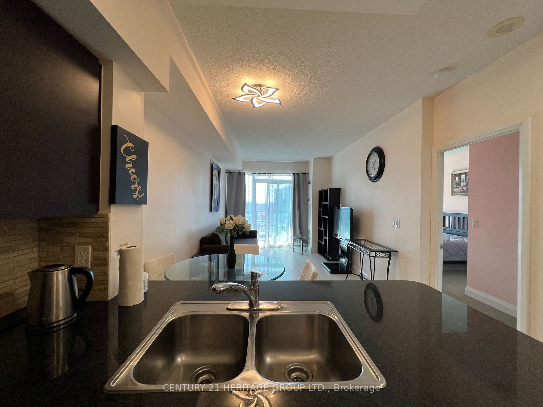 20 North Park Road, #1507